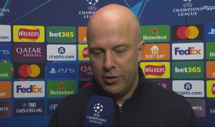  斯洛特赛后详谈；上半场情绪外露源于对手拖延战术；红军强势晋级八强。 体育新闻