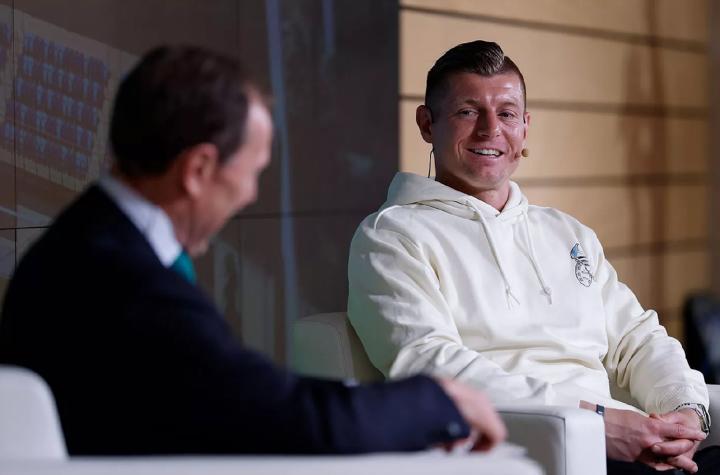  拒绝迟暮的遗憾：告别并非终结，而是对竞技精神的终极敬畏 体育新闻