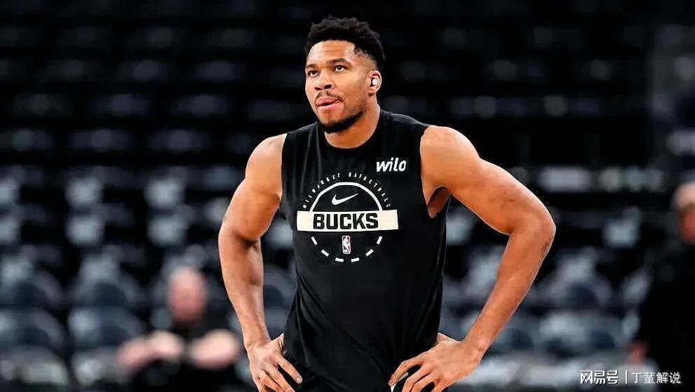  【深度解析】联盟介入调查雄鹿：字母哥与球队健康认定分歧背后的职业体育契约危机 体育新闻