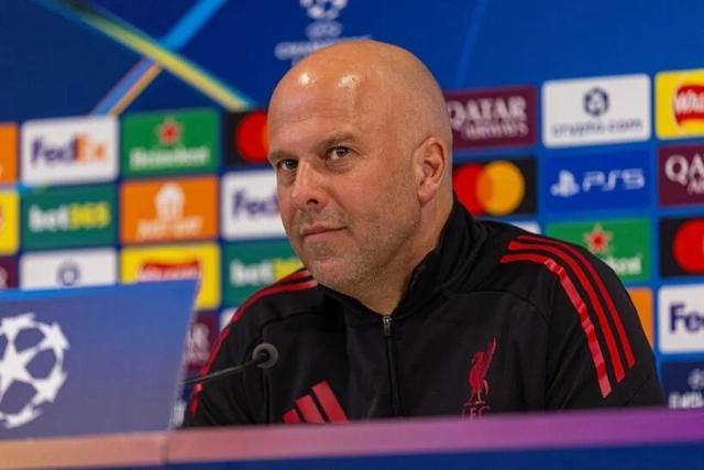 斯洛特战术复盘：为何参照上赛季反而成了“陷阱”？ 体育新闻